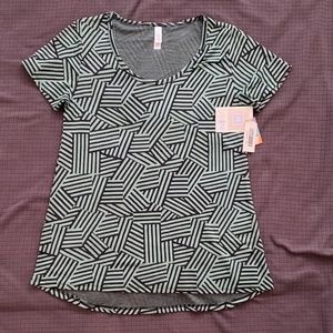 Lularoe xs Classic Tee NWT